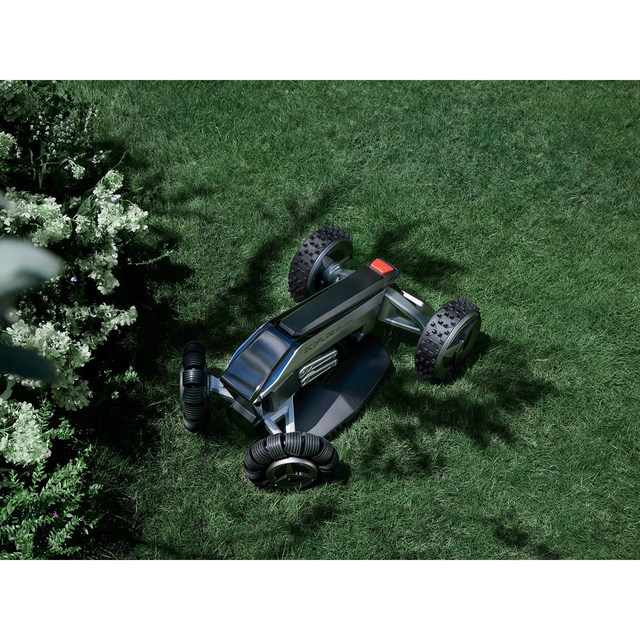 EcoFlow BLADE Robotic Lawn Mower