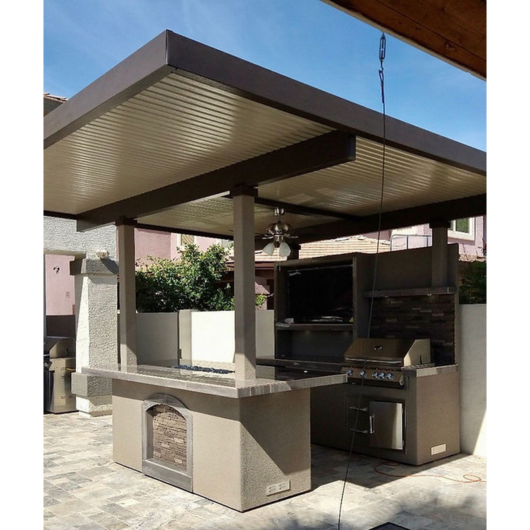 KoKoMo Baja with Top Outdoor Kitchen