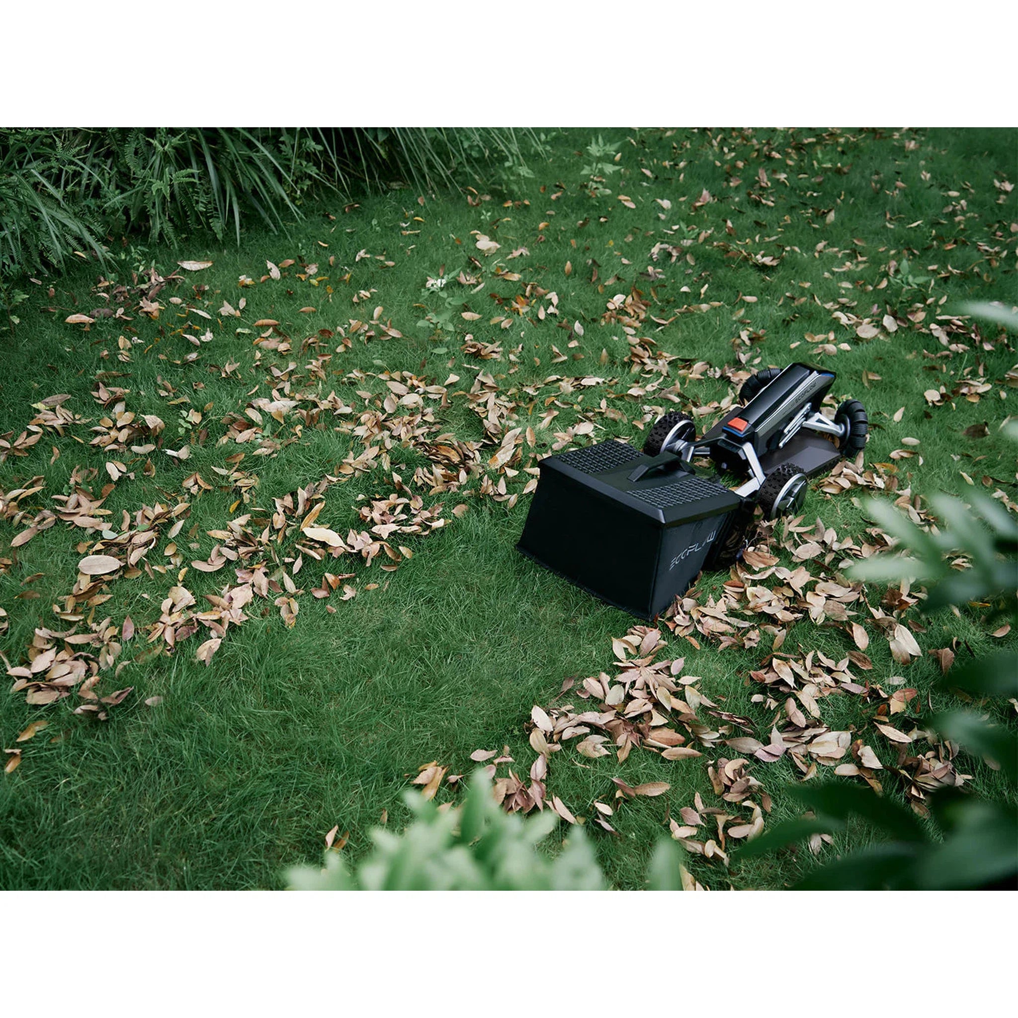 EcoFlow BLADE Robotic Lawn Mower