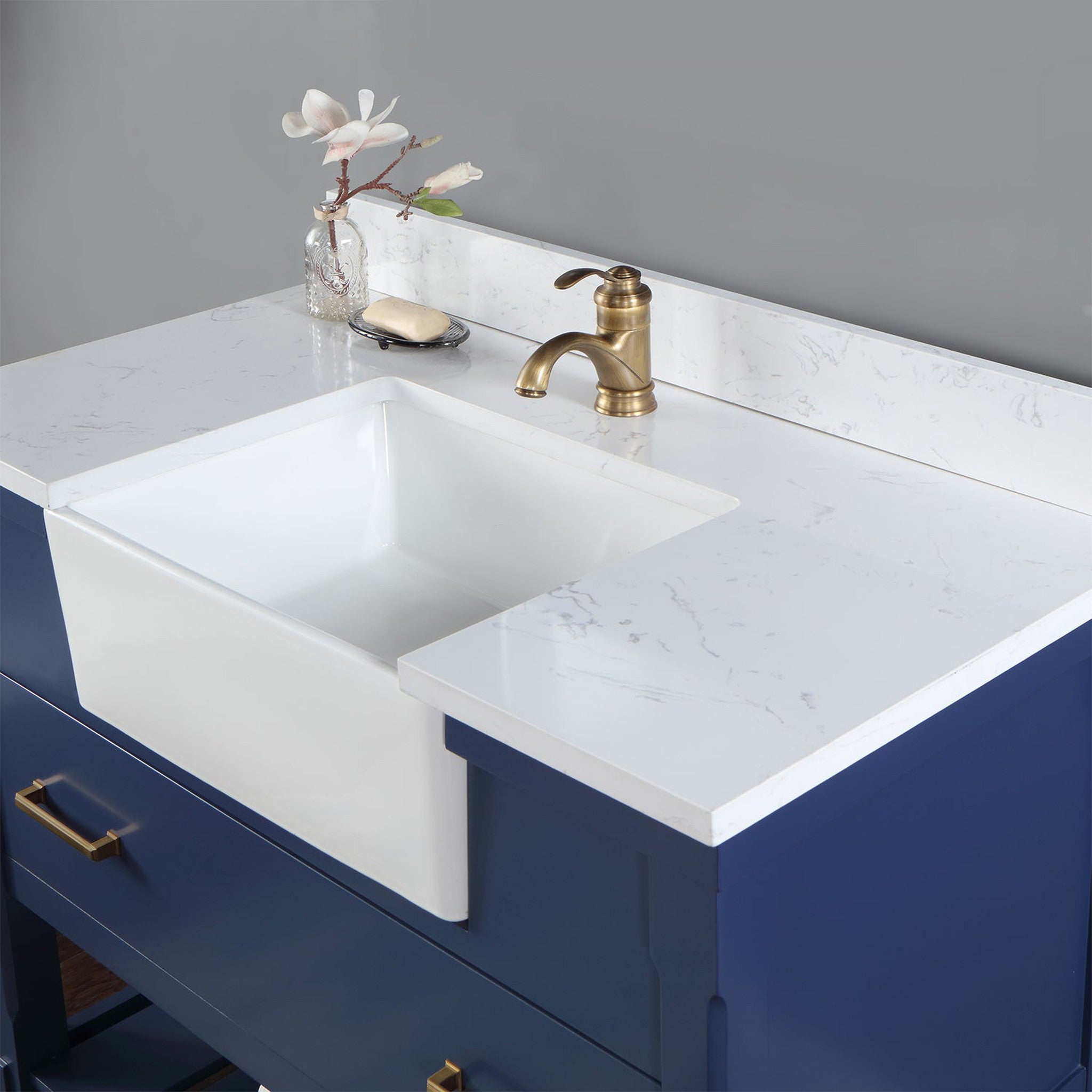 Georgia 42" Single Bathroom Vanity Set in Jewelry Blue and Composite Carrara White Stone Top with White Farmhouse Basin without Mirror