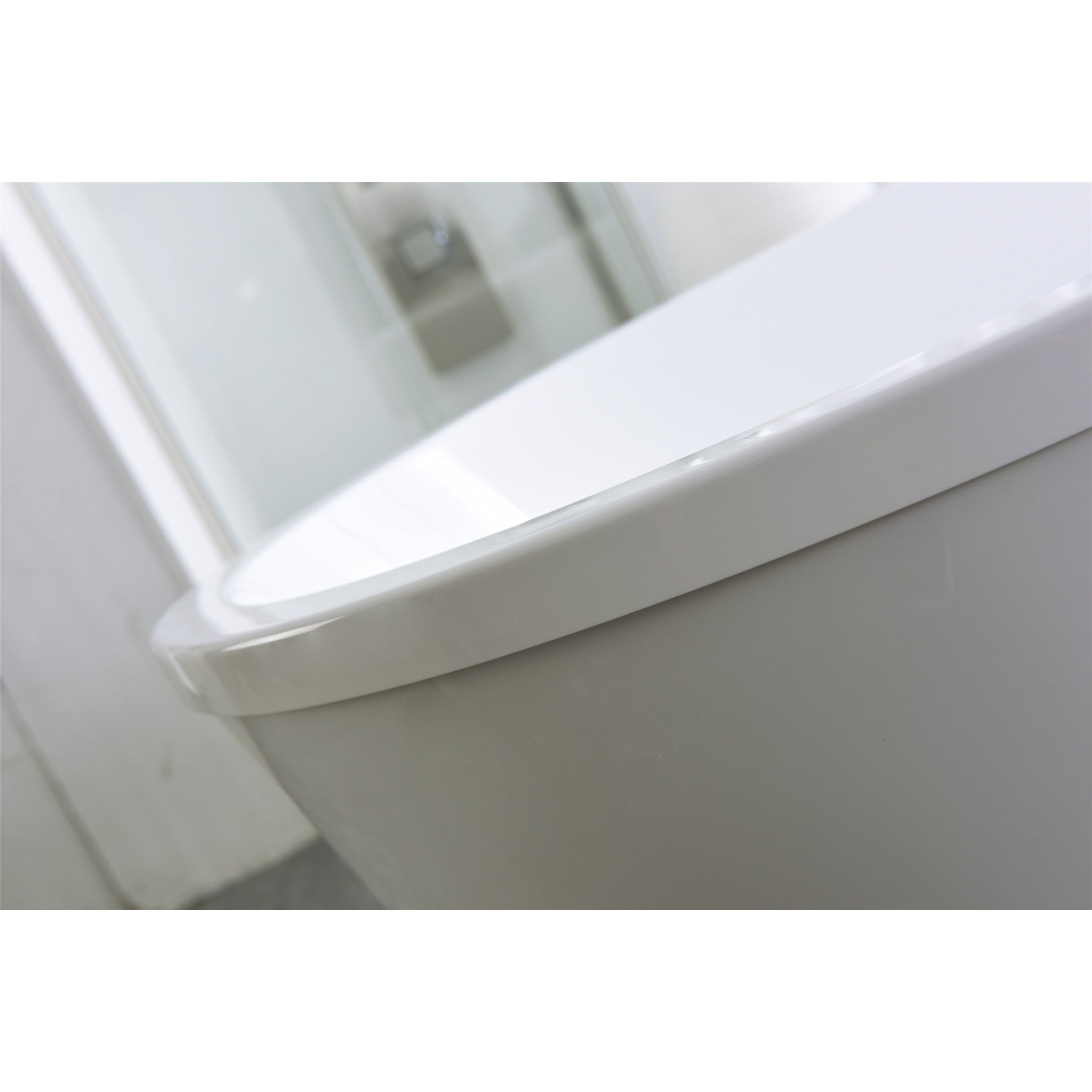 Legion Furniture 67" White Acrylic Tub - No Faucet