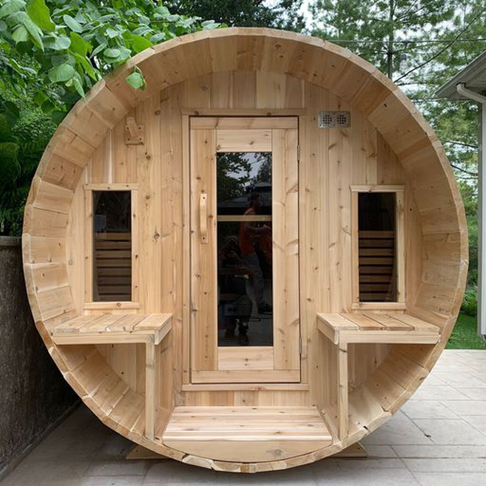 Dundalk CT Tranquility 6 Person Barrel Sauna | CTC 2345W